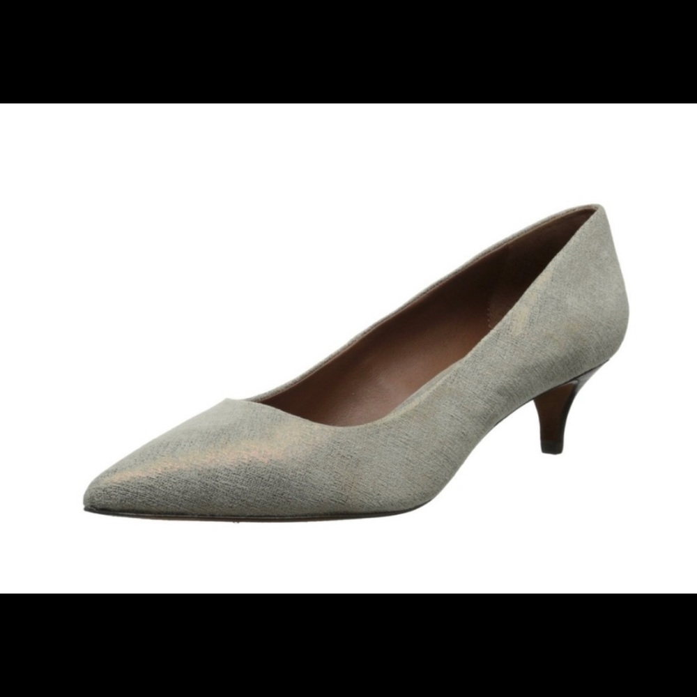 Donald Pliner Franc Dress Pump